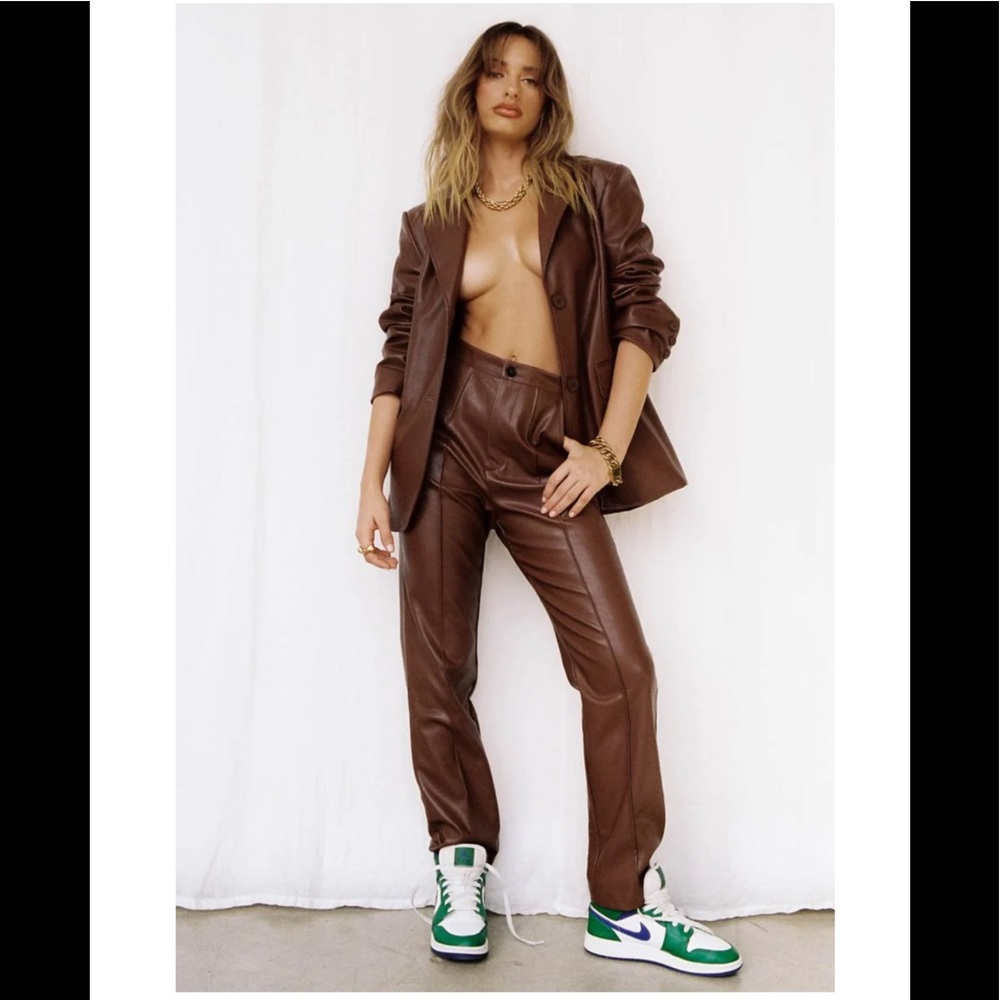 Sundays the label LENNOX PU PANT - CHOCOLATE